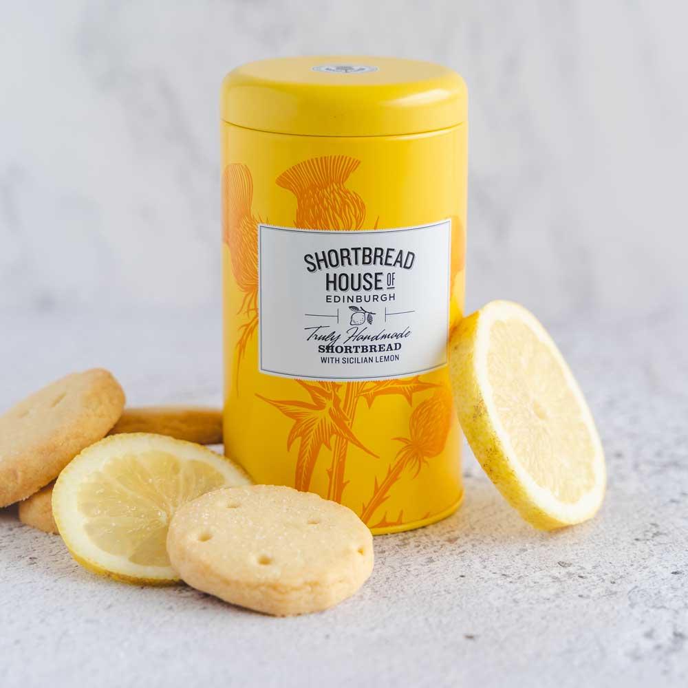traditional shortbread with lemon